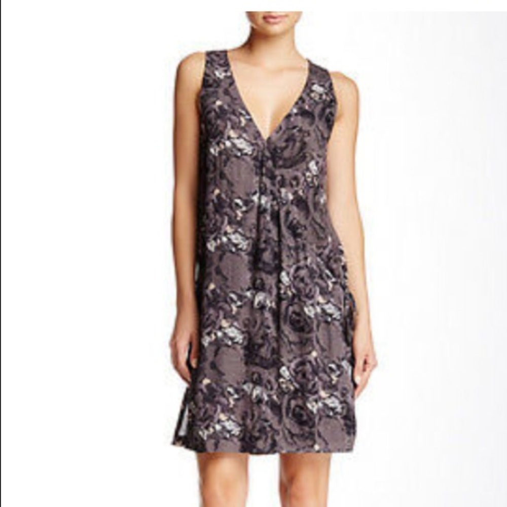 Gray Womens Size M V-Neck Wrap Dress
